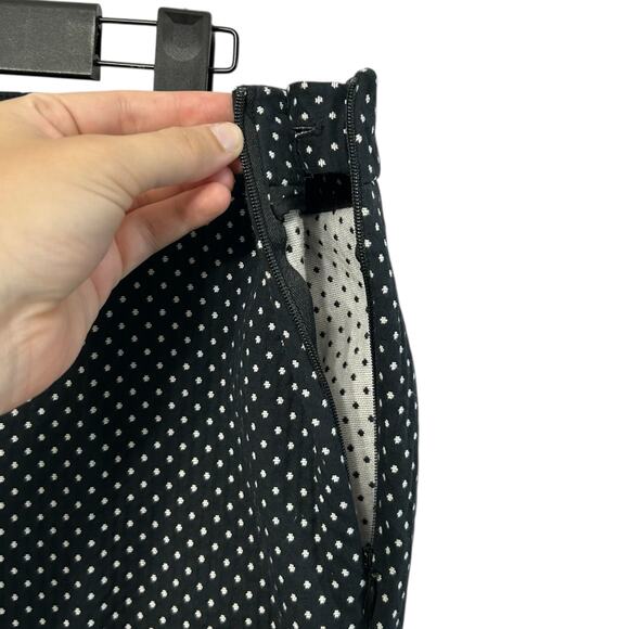 Talbots Chatham Ankle Pants Women's Sz 10 Black White Spotted Modern Chic Retro - Picture 4 of 6